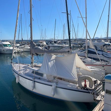 Yacht Studio Galarne Saint-Raphaël Buitenkant foto